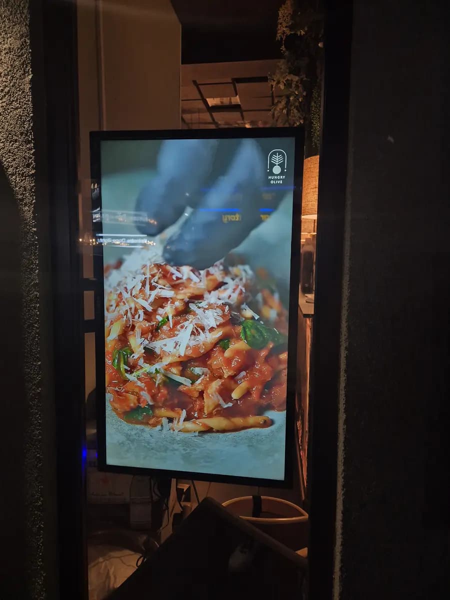 Restaurant menu display